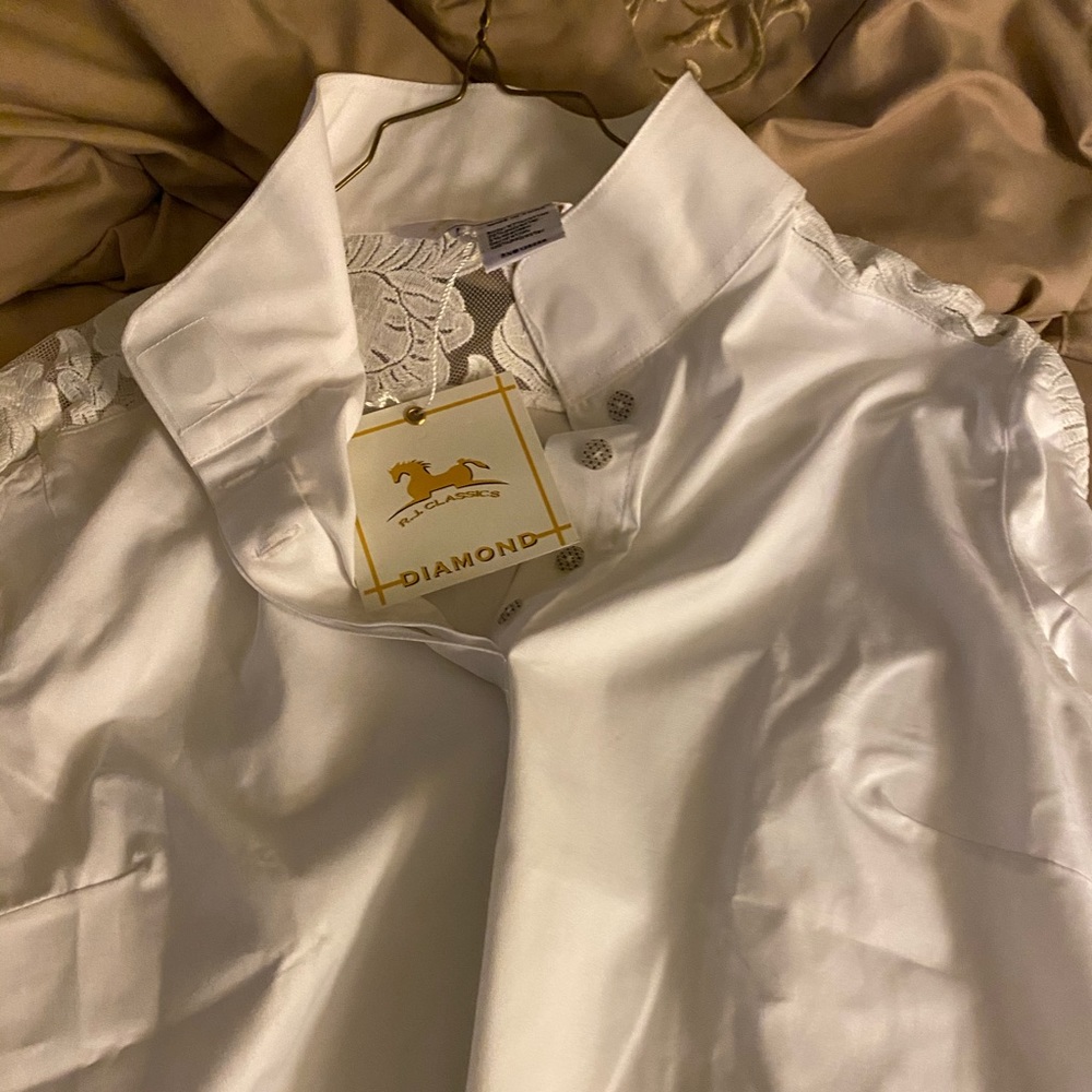 White lace shirt
